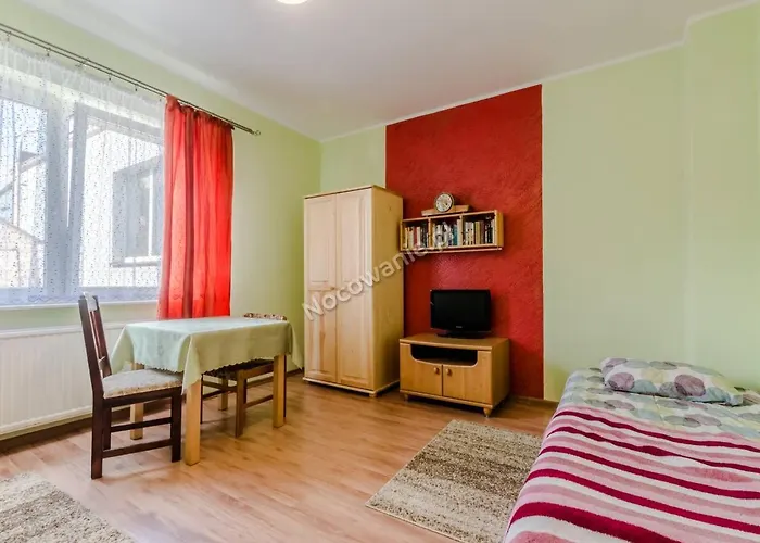 Goscinne Liber 3* Łęgowo